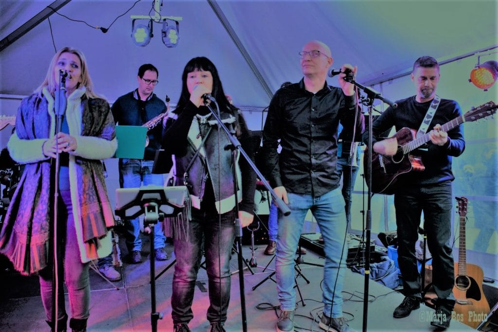 zangles band leadsinger